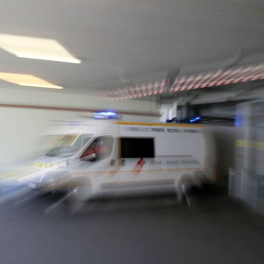 Vater aus Stuttgart überfährt Tochter auf Campingplatz