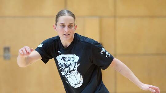 Deutsche Basketballerinnen trainieren für die WM Deutsche Basketballerinnen trainieren für die WM