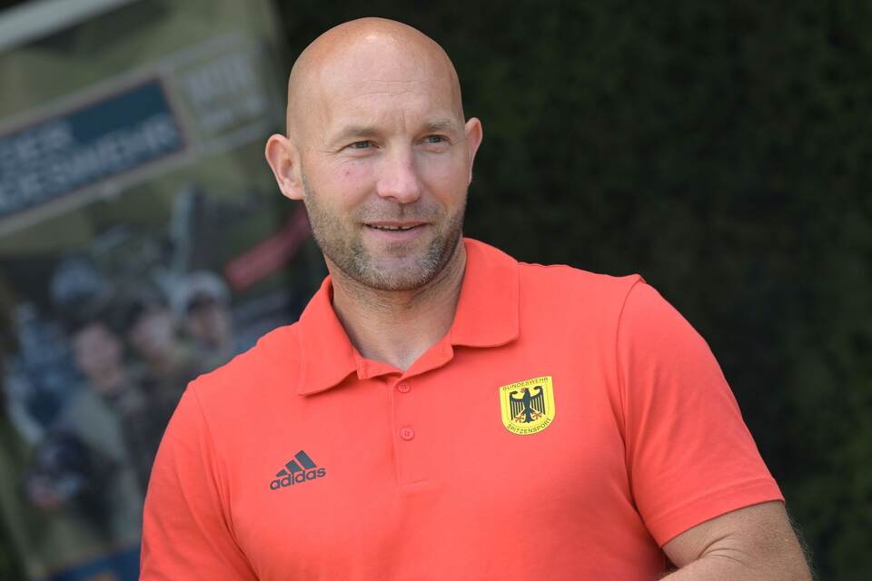 Ronald Rauhe Ronald Rauhe