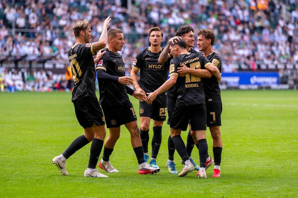 Borussia Mönchengladbach - SV Elversberg Borussia Mönchengladbach - SV Elversberg