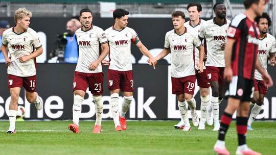 Eintracht Frankfurt - FC Augsburg Eintracht Frankfurt - FC Augsburg
