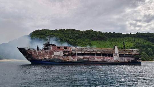 Brand auf Fähre auf den Philippinen Brand auf Fähre auf den Philippinen