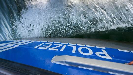 Polizeiboot