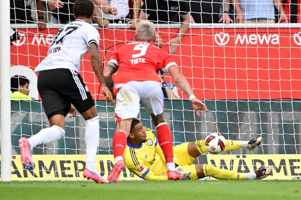 FSV Mainz 05 - Eintracht Frankfurt FSV Mainz 05 - Eintracht Frankfurt