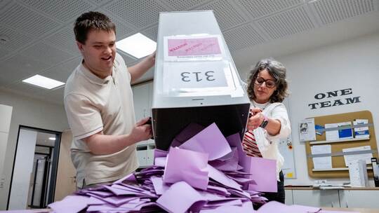 Kommunalwahl in Niedersachsen - Auszählung Kommunalwahl in Niedersachsen - Auszählung