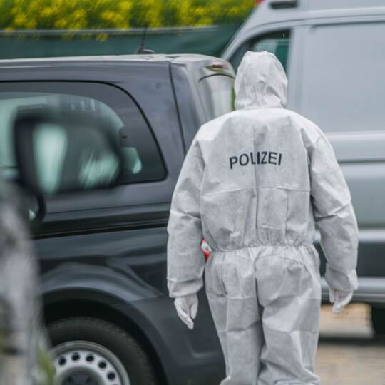 Frauenleiche in Auto entdeckt