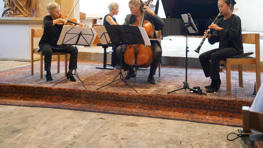 Anne Katharina Schreiber, Jutta Ernst, Kristin von der Goltz und Shizuyo Oka (von links) verwandeln Messiaens anspruchsvolles Me