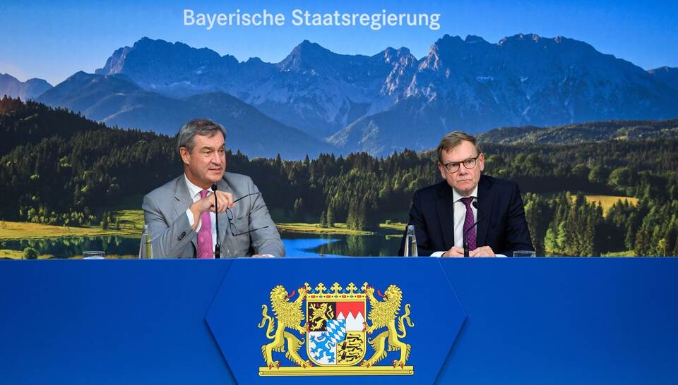 Pressekonferenz nach Sitzung des bayerischen Kabinetts Pressekonferenz nach Sitzung des bayerischen Kabinetts