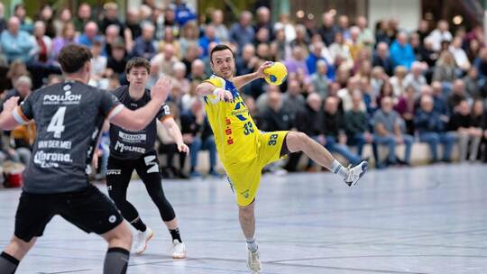 Für den HC Neuenbürg mit Mattes Meyer wird es Zeit für den ersten Saisonsieg. Am Samstag ist der TuS Steißlingen zu Gast. Peter