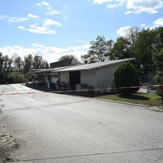 Explosion auf Recyclinghof – Mitarbeiter schwer verletzt