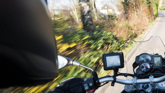 Motorradraser vor Gericht