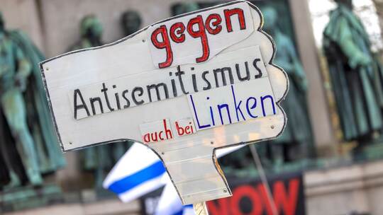 Allianz gegen Antisemitismus ruft zu Solidarität mit Israel auf Allianz gegen Antisemitismus ruft zu Solidarität mit Israel auf