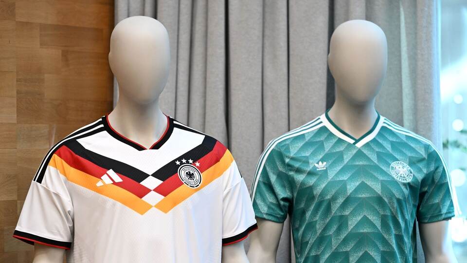 Fußball-Nationalmannschaft Fußball-Nationalmannschaft