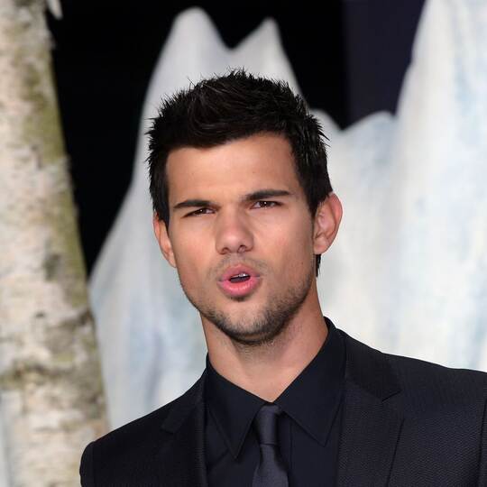 Taylor Lautner