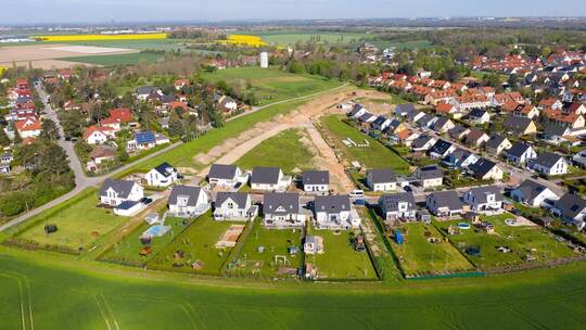 Eigenheime am Stadtrand Eigenheime am Stadtrand