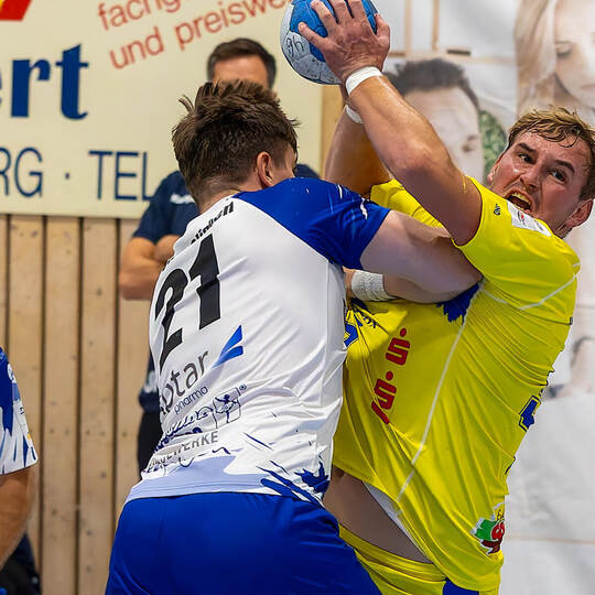 Noch läuft es nicht rund beim HC Neuenbürg mit Nils Pollmer (rechts). Ralf Becker