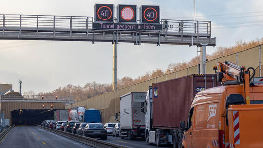 VU A8 Tunnel Pforzheim Ost Niefern Eutingen
