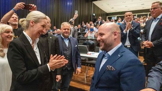 Alice Weidel und Markus Frohnmaier Alice Weidel und Markus Frohnmaier