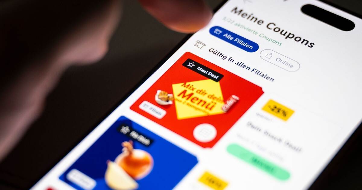 What makes discount apps so popular - | and what is criticized
