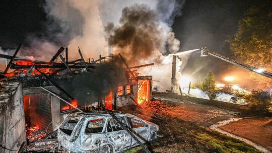 Millionenschaden nach Großbrand - Baden-Württemberg - Pforzheimer-Zeitung