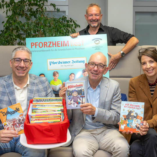 Pforzheim liest bald wieder, man ist schon mitten in der Vorbereitung des vierten Vorlesewettbewerbs für die dritten Klassen: Be Pforzheim liest, Löbliche Singergesellschaft