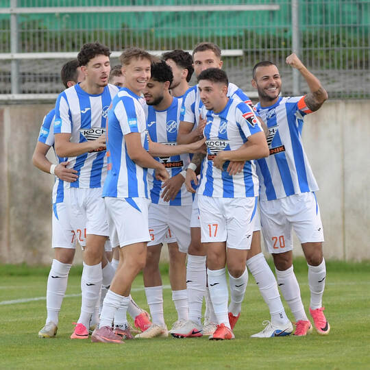 Wieder jubeln wollten die Spieler des 1. CfR Pforzheim – nach zuletzt drei Niederlagen in Folge. Michael Ripberger