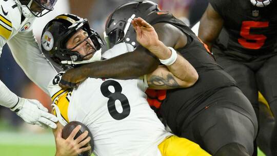 Cleveland Browns - Pittsburgh Steelers Cleveland Browns - Pittsburgh Steelers
