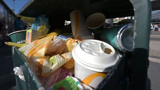 In Potsdam tritt am 1.10. die Verpackungssteuer in Kraft In Potsdam tritt am 1.10. die Verpackungssteuer in Kraft