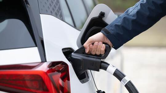 Schnellladepark für Elektromobile Schnellladepark für Elektromobile