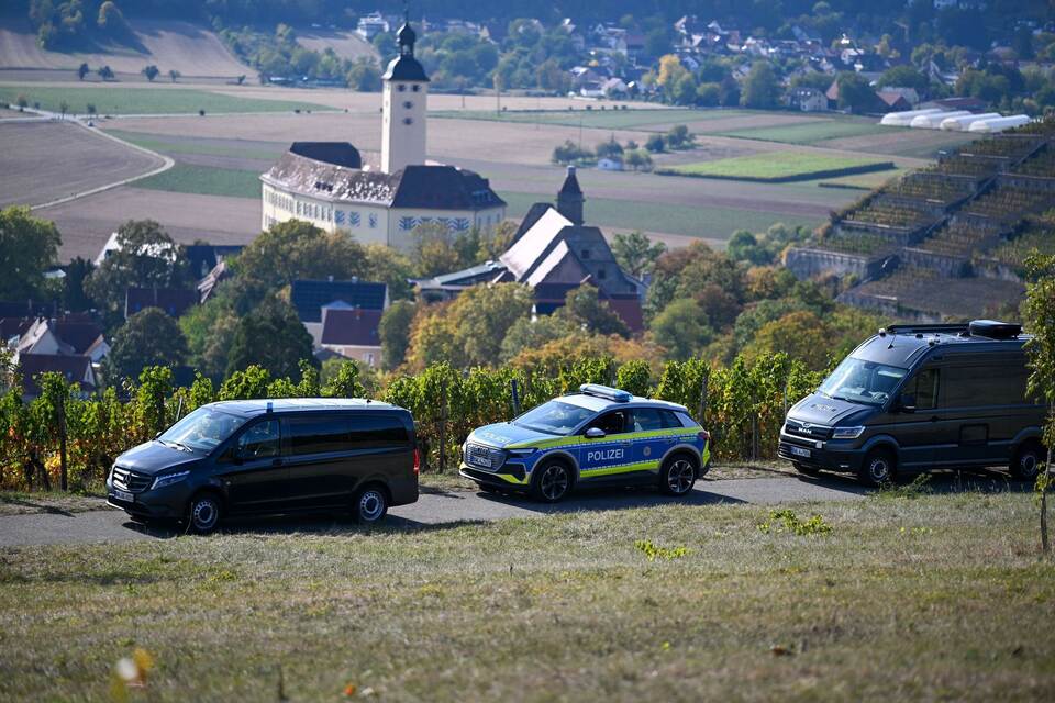 Kleinflugzeug im Landkreis Heilbronn abgestürzt Kleinflugzeug im Landkreis Heilbronn abgestürzt