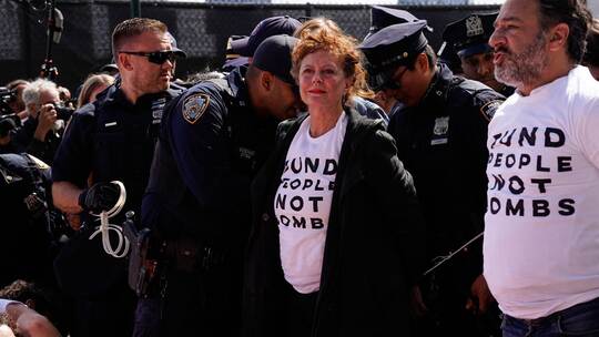 Susan Sarandon bei Protestaktion Susan Sarandon bei Protestaktion