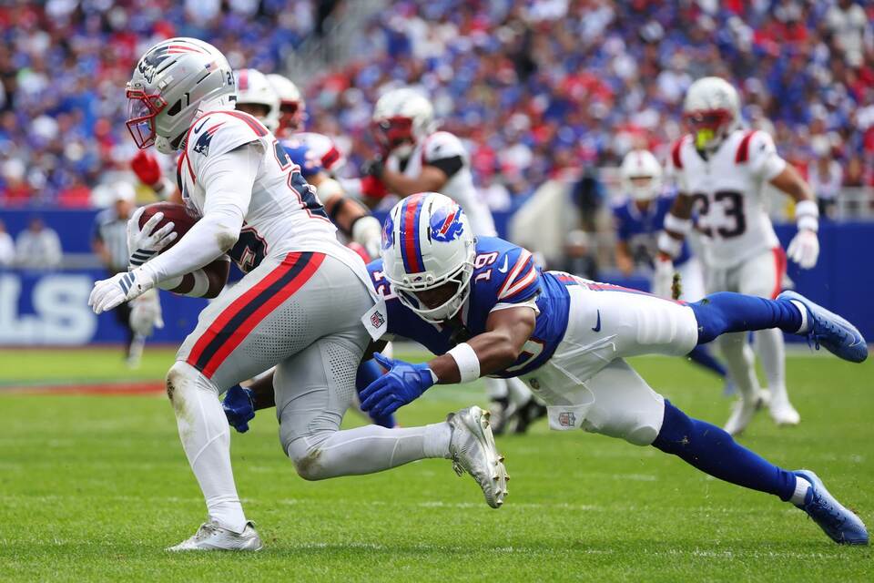 Buffalo Bills - New England Patriots Buffalo Bills - New England Patriots