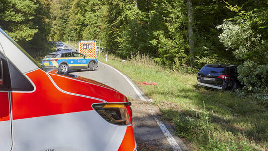 Verkehrsunfall zwei PKW zwischen Öschelbronn und Wurmberg (K 4501)