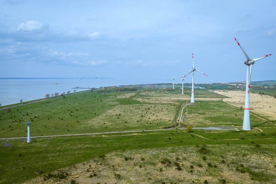 Pläne für neuen Marinehafen an der Nordsee Pläne für neuen Marinehafen an der Nordsee