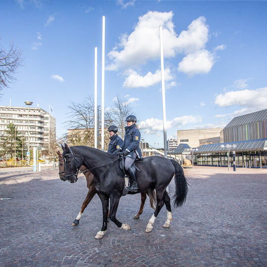 Polizei Pferdestreife Waisenhausplatz