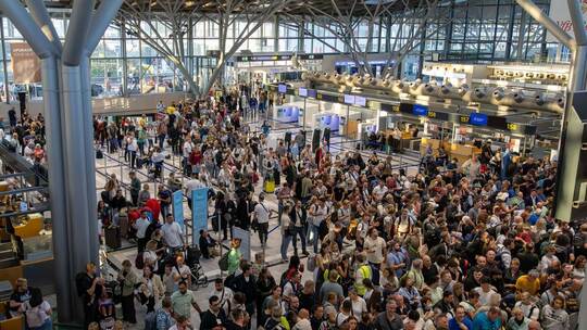 Flugbetrieb an Stuttgarter Flughafen kurzzeitig ausgesetzt