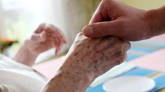 Pflege von Senioren Pflege von Senioren