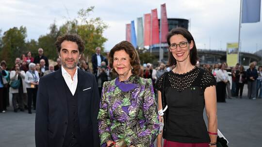 Königin Silvia kommt zum Jubiläum der Mentor-Stiftung Königin Silvia kommt zum Jubiläum der Mentor-Stiftung