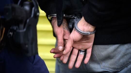 Brennpunkt- und Präsenzeinheit der Polizei Berlin Brennpunkt- und Präsenzeinheit der Polizei Berlin