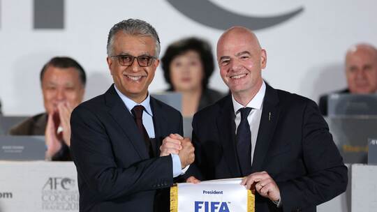 Scheich Salman bin Ibrahim al-Chalifa und Gianni Infantino Scheich Salman bin Ibrahim al-Chalifa und Gianni Infantino