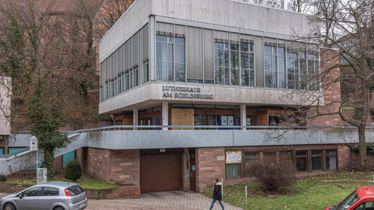 Vom Leerstand zum Gedächtnis der Stadt: Das Lutherhaus am Schloßberg soll nach den Plänen der Stadt künftig das Stadtarchiv behe Lutherhaus Schlossberg
