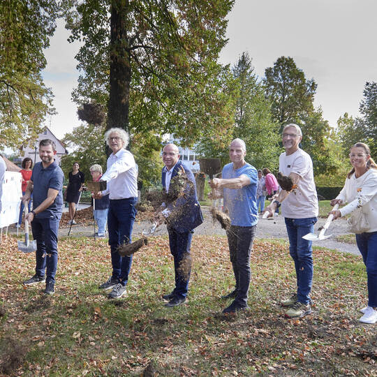 Symbolischer Spatenstich Alter Park