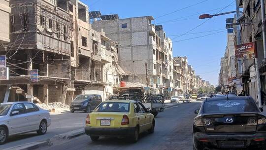Jarmuk, ein vielfach von Palästinensern bewohnter Vorort der syrischen Hauptstadt Damaskus. Die Zerstörungen sind sichtbar, aber