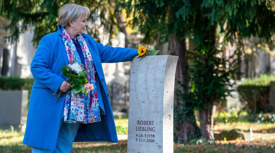 ARD-Spielfilm "Kanzlei Liebling Kreuzberg - Ein Meisterstück" ARD-Spielfilm "Kanzlei Liebling Kreuzberg - Ein Meisterstück"