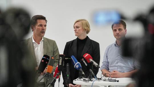 Sondierungen zur Regierungsbildung in Berlin Sondierungen zur Regierungsbildung in Berlin