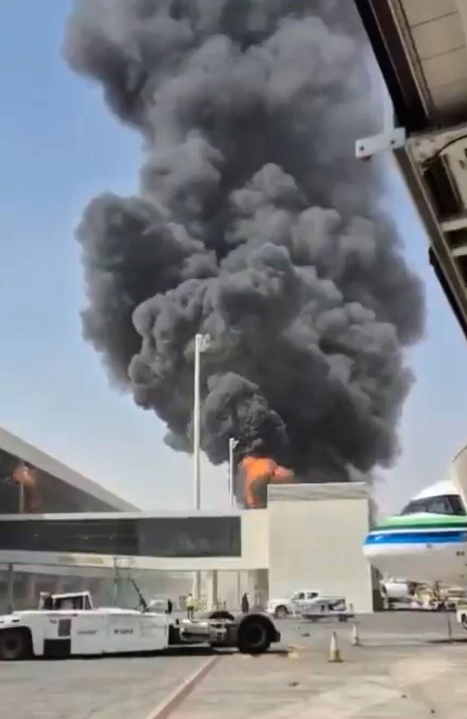 Angriff auf Flughafen in Riad Angriff auf Flughafen in Riad