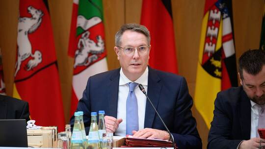 Schweitzer war auch MPK-Vorsitzender Schweitzer war auch MPK-Vorsitzender