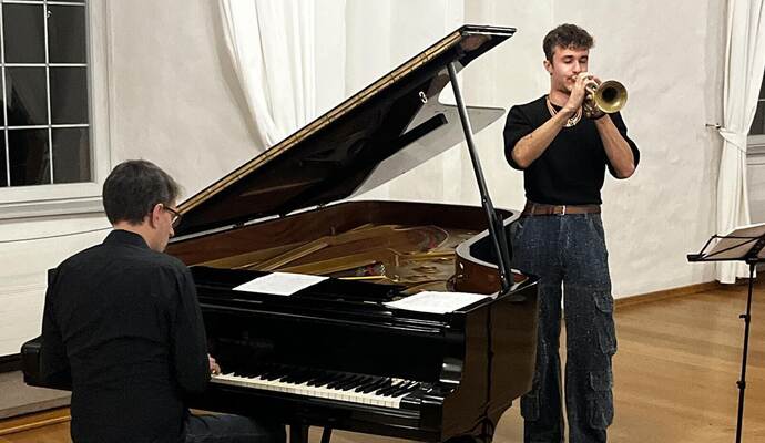 Trompetenstar krönt das Finale: Black Forest Jazz Festival endet mit einem umjubelten Konzert von Jakob Bänsch