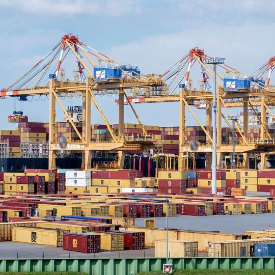Containerterminal in Bremerhaven