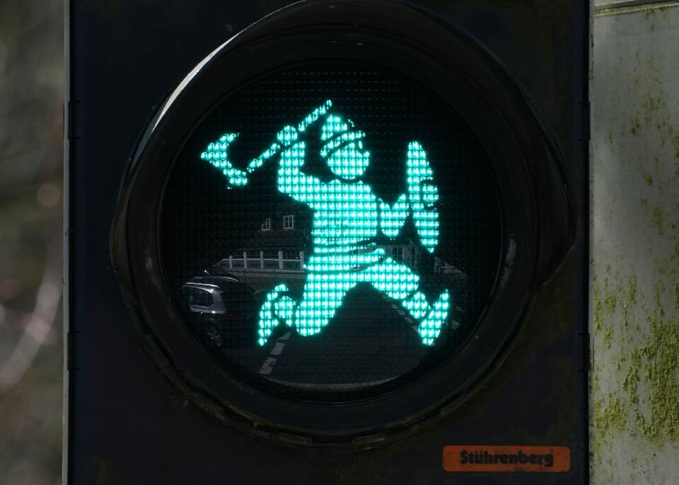 Ost-Ampelmännchen wird 65 Ost-Ampelmännchen wird 65
